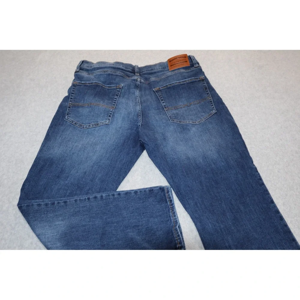 Lucky Brand Jeans Mens 36x30 Blue 223 Straight Leg Denim Pants Cotton Blend